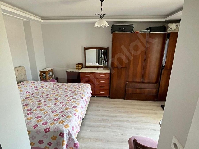 KAVAKLI MAH. İDDALI GENİŞLİKDE 3+1 AYRI MUTFAK ARA KAT KOMBİLİ - Görsel 18