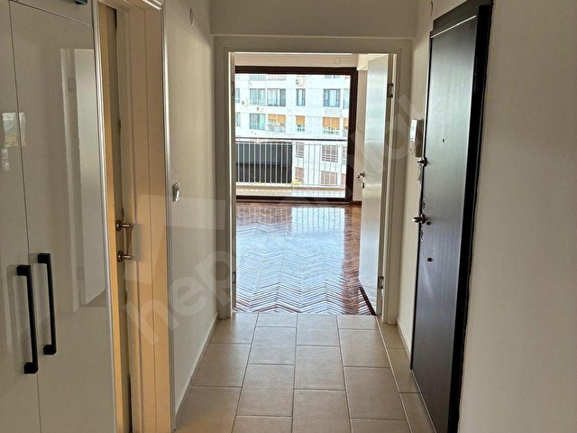 CUMHRİYET BULVARINDA TADİLATLI FULL DENİZ MANZARALI DAİRE - Görsel 9