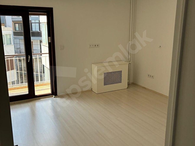 CUMHRİYET BULVARINDA TADİLATLI FULL DENİZ MANZARALI DAİRE - Görsel 14