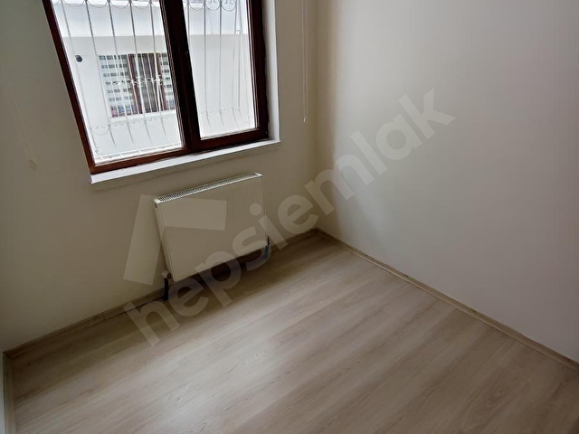UZMAN EMLAKTAN GENÇ BİNADA 3+1 Y. GİRİŞ ALTINPARKI GÖREN DAİRE - Görsel 6