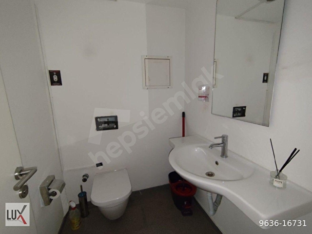 Maslak Prestijli Plazada 450m2 Mobilyalı Kiralık Ofis / LUX - Görsel 14
