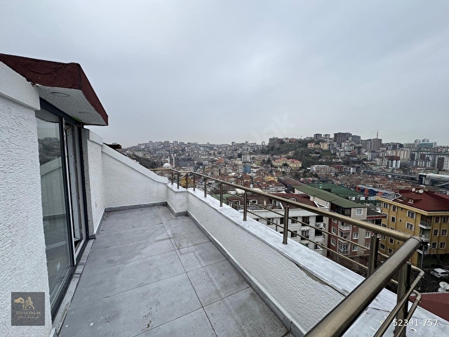 EYÜPSULTAN DA KAÇIRILMAYACAK FIRSAT! CADDEYE 50M  3+2 DUBLEKS  YÜKSEK KİRA GETİRİLİ PRESTİJ DAİRE - Görsel 21