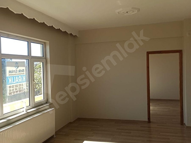 ZONGULDAK EREĞLİ BAĞLIK MAHALLESİNDE KİRALIK 3+1 DAİRE - Görsel 13