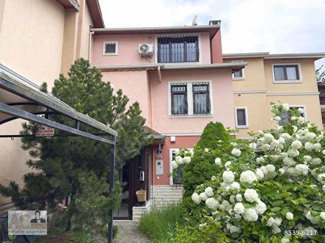 KONUTKENT ÇAMKORU 88 SİTESİNDE SATILIK VİLLA
