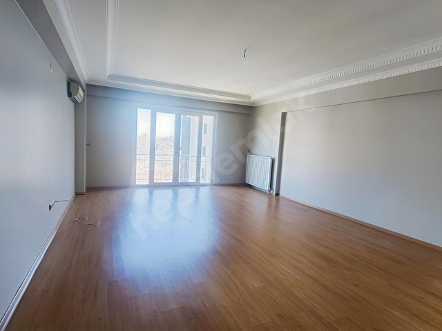 MEKAN KONAKLARINDA 130 M2 3+1 OTOPARKLI GÜVENLİKLİ METROYA KOMŞU - Görsel 23