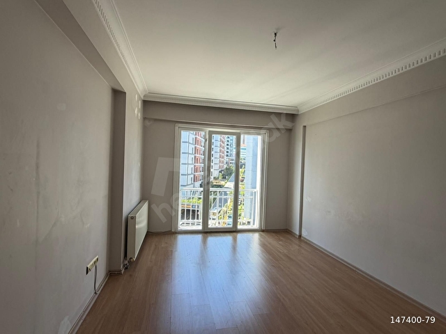 MEKAN KONAKLARINDA 130 M2 3+1 OTOPARKLI GÜVENLİKLİ METROYA KOMŞU - Görsel 10