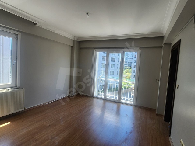 MEKAN KONAKLARINDA 130 M2 3+1 OTOPARKLI GÜVENLİKLİ METROYA KOMŞU - Görsel 21