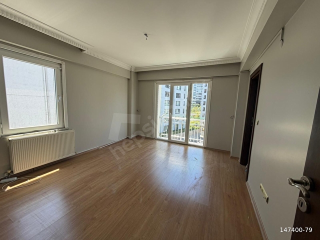 MEKAN KONAKLARINDA 130 M2 3+1 OTOPARKLI GÜVENLİKLİ METROYA KOMŞU - Görsel 6