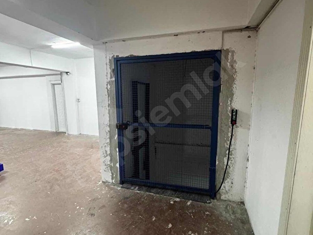 Sarnıç Ana Caddede 2000 m2 Komple Kiralık Fabrika İmalathane - Görsel 7