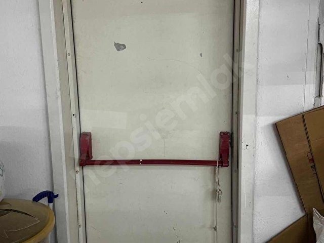 Sarnıç Ana Caddede 2000 m2 Komple Kiralık Fabrika İmalathane - Görsel 12