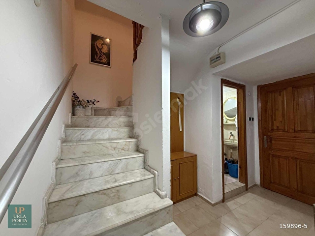 Urla Gülbahçe de Site İçerisinde Satılık 3+1 Villa - Görsel 9