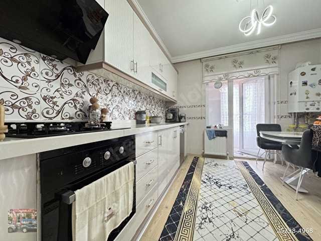 PURSAKLAR TEKİN EMLAKTAN EBEVEYN BANYOLU ASANSÖRLÜ 3+1 DAİRE