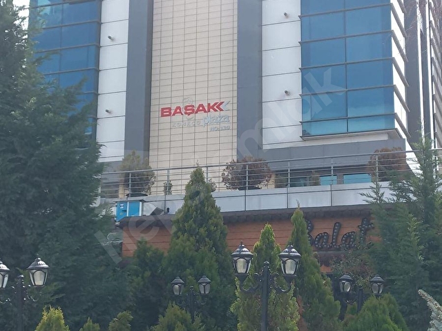 HOŞNUDİYE İSMET İNÖNÜ-2 CAD. BAŞAKKÜNKÇÜ PLAZADA 2+1 KİRALIK OFİS