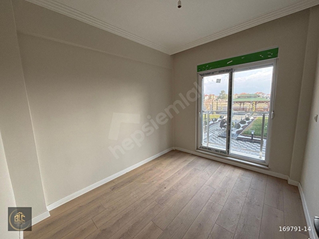 BLC GAYRİMENKULDEN UZUNOLUK MH. MUHTEŞEM SİTEDE 2+1 DAİRE - Görsel 9