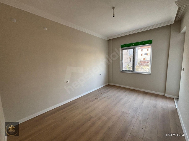 BLC GAYRİMENKULDEN UZUNOLUK MH. MUHTEŞEM SİTEDE 2+1 DAİRE - Görsel 7