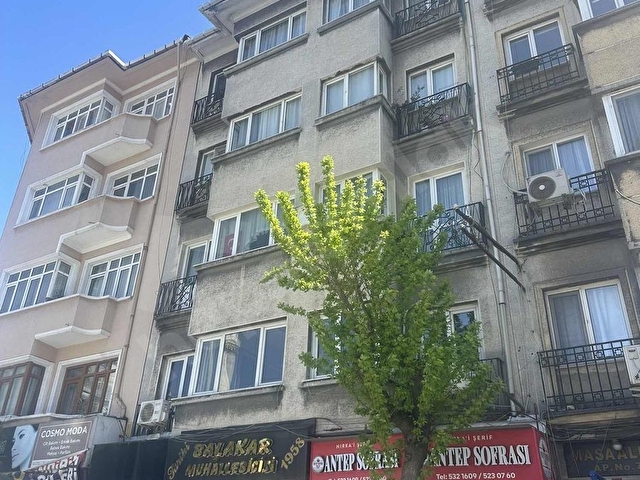 AKŞEMSETTİN CADDESİ ÜZERİNDE (3+1) 110 M2 SATILIK 2.KAT