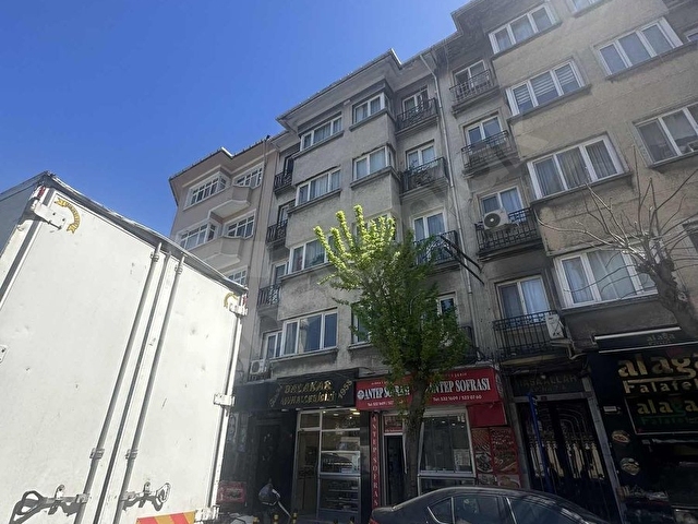 AKŞEMSETTİN CADDESİ ÜZERİNDE (3+1) 110 M2 SATILIK 2.KAT - Görsel 2