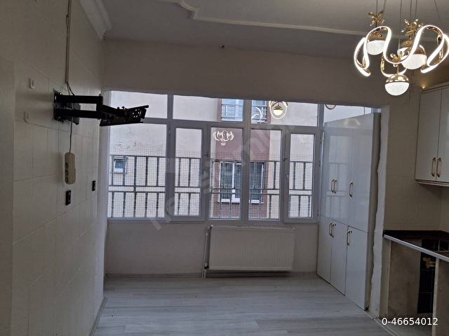 KOOPERATİF MAHALLESİNDE (VAKIF OLMAYAN) TERAS KATI SATILIK DAİRE - Görsel 3