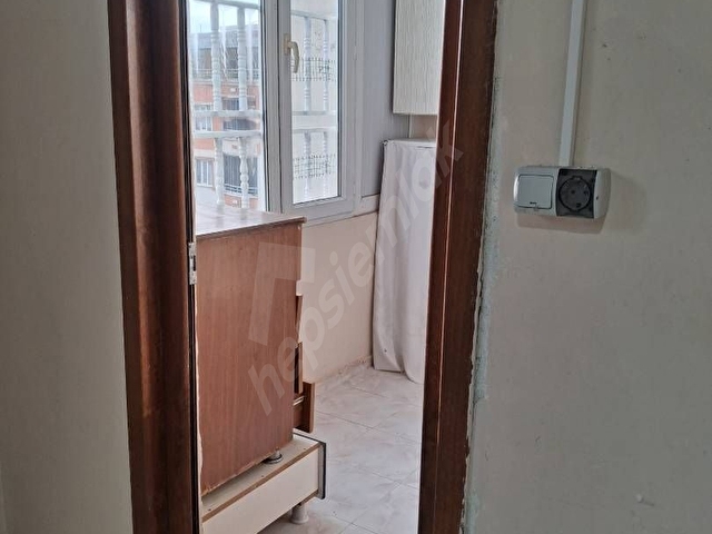 KOOPERATİF MAHALLESİNDE (VAKIF OLMAYAN) TERAS KATI SATILIK DAİRE - Görsel 10