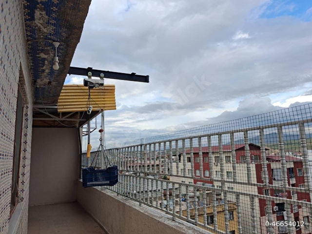 KOOPERATİF MAHALLESİNDE (VAKIF OLMAYAN) TERAS KATI SATILIK DAİRE - Görsel 20