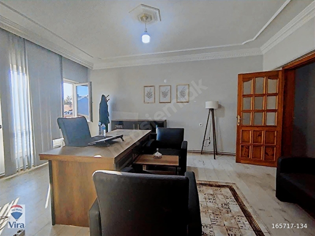 ABASIYANIK İŞ MERKEZİNDE 80 M2 ASANSÖRLÜ KİRALIK OFİS - Görsel 4