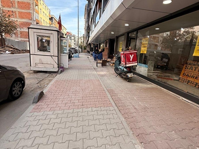 Cennet Mahallesinde Satılık Sıfır 77 m2 giriş 15 m2 Bodrum ve Wcli Dükkan - Görsel 2