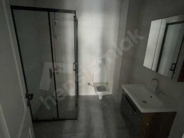 SÜTLÜCE MAHALLESİ SOMA CADDESİNDE KİRALIK GENİŞ SIFIR 1+1 DAİRE - Görsel 6