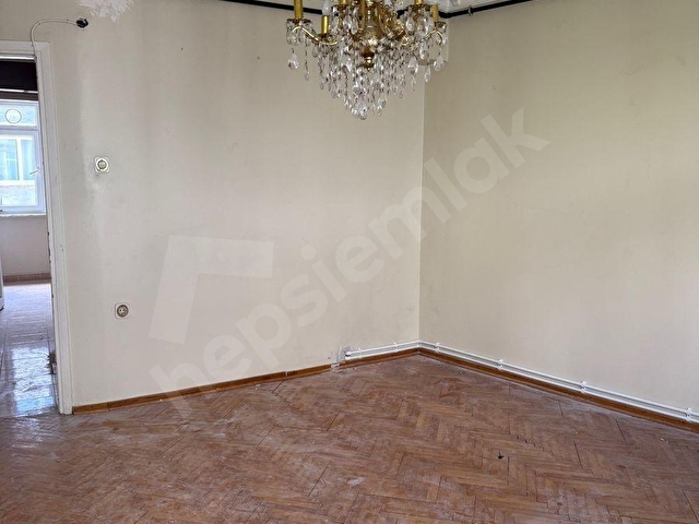 DOĞAN EMLAKTAN ŞEHREMİNİ MAH  ..2+1.85M2.2..KAT BALKONLU ÇİFT CEPHE ÖĞRENCİ VE MEMURA UYGUNDUR - Görsel 10