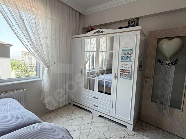AŞIK SEYRANİ MAHALLESİNDE SATILIK DAİRE - Görsel 13