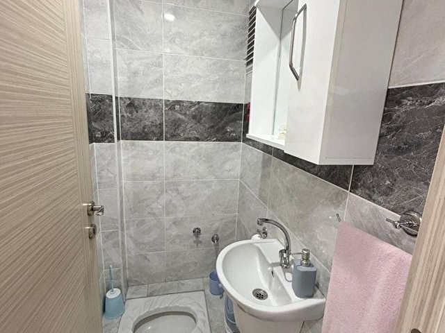 AŞIK SEYRANİ MAHALLESİNDE SATILIK DAİRE - Görsel 24
