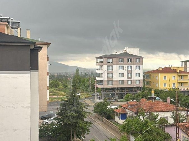 AŞIK SEYRANİ MAHALLESİNDE SATILIK DAİRE - Görsel 19