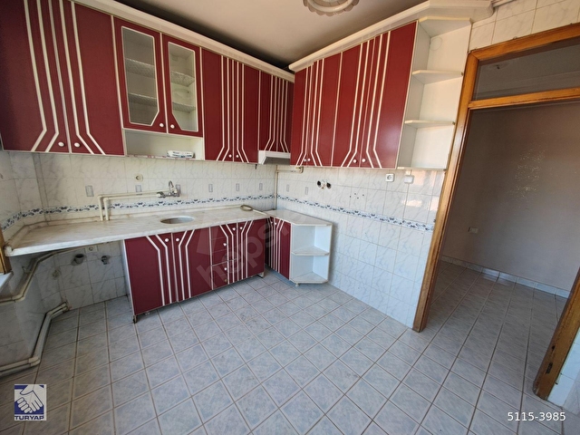 TURYAP TAN İHSANİYE MAHALLESİNDE 3+1 SALON GENİŞ DAİRE - Görsel 2