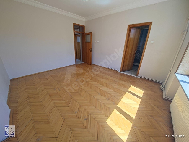 TURYAP TAN İHSANİYE MAHALLESİNDE 3+1 SALON GENİŞ DAİRE - Görsel 3