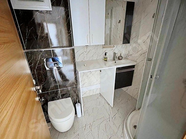 ÜMRANİYE İNKILAP MAHALLESİNDE 2+1 ULAŞIM  VE  SOSYAL  YAŞAMA YAKIN KİRALİK DAİRE - Görsel 13