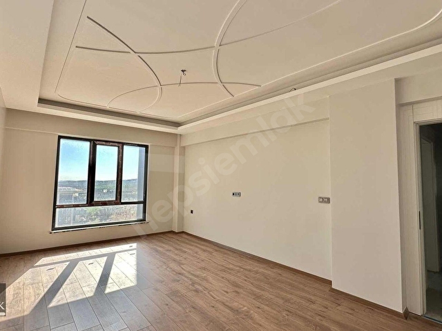 SEVGİ ÇİÇEKTEN BEŞTEPE/BÖLGESİNDE SATILIK 2,5+1 LÜKS DAİRE - Görsel 5