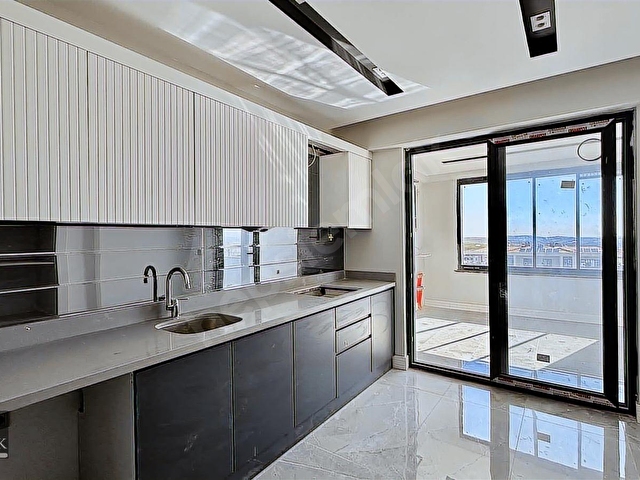 SEVGİ ÇİÇEKTEN BEŞTEPE/BÖLGESİNDE SATILIK 2,5+1 LÜKS DAİRE - Görsel 18