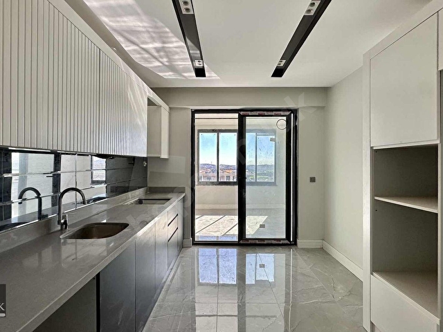 SEVGİ ÇİÇEKTEN BEŞTEPE/BÖLGESİNDE SATILIK 2,5+1 LÜKS DAİRE - Görsel 11
