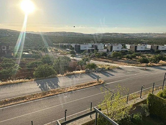 KÖRKÜN MAHALLESİNDE HAVUZLU YAŞAM! FULL EŞYALI