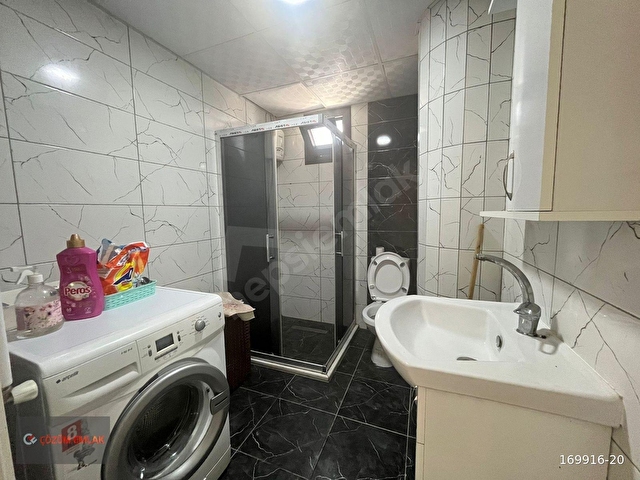 ÇÖZÜM EMLAKTAN MURADİYEDE OKUL CİVARI 1+1 EŞYALI ARA KAT DAİRE - Görsel 17