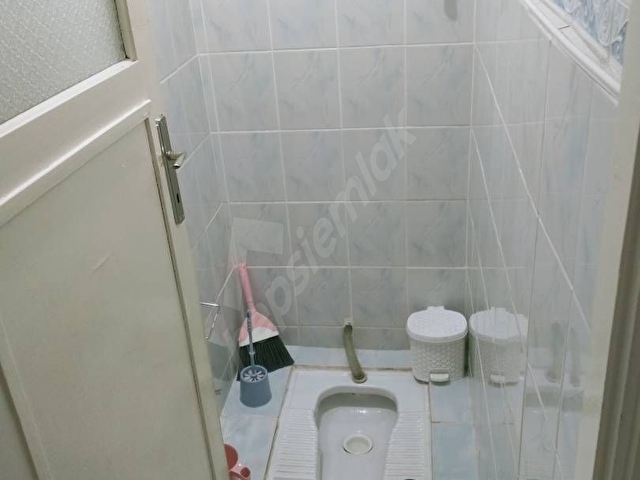 Esenyalı Mahallesinde ana cadde üzerinde yatırımlık E-5 e yakın 2+1 daire - Görsel 13