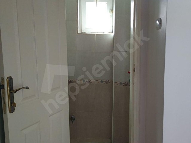 Gençlik Caddesinde 3+1 Bakımlı Kiralık Giriş Kat - Görsel 10