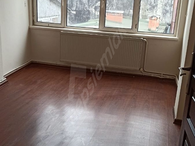 İlkadım Divitçioğlu Caddesinde 2+1 Kiralık Temiz Daire - Görsel 30