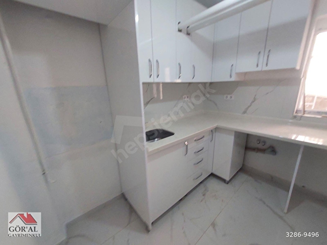 GÖRAL DAN 1+1 FULL YAPILI SOKULLU CADDESİ YAKINI - Görsel 12