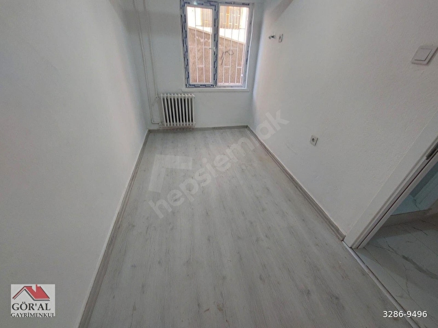 GÖRAL DAN 1+1 FULL YAPILI SOKULLU CADDESİ YAKINI - Görsel 11