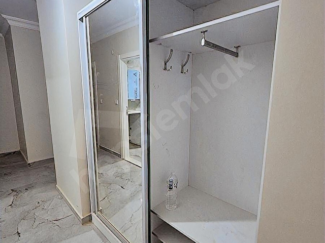 ÜSKÜDAR ÇAMLICA KİRAZLITEPE SATILIK2+1 ARAKAT DAİRE OTOPORK 80M2 - Görsel 12