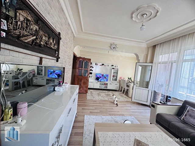 NURTEPE MAH.KAĞITHANEDE FIRSAT BALKONLU SATILIK 2+1 DAİRE - Görsel 4