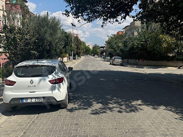 Burhaniye Bahçelievler Mh.de Satılık Çok Temiz 3+1 Kat Dublex Daire, Dilek Emlak’dan - Görsel 4