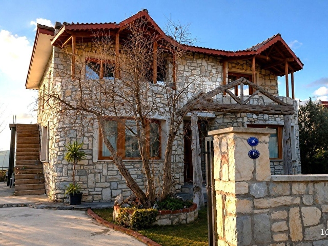 Urla Kuşçularda 513 m² Arsa İçerisinde Müstakil Orijinal Taş Ev - Görsel 2