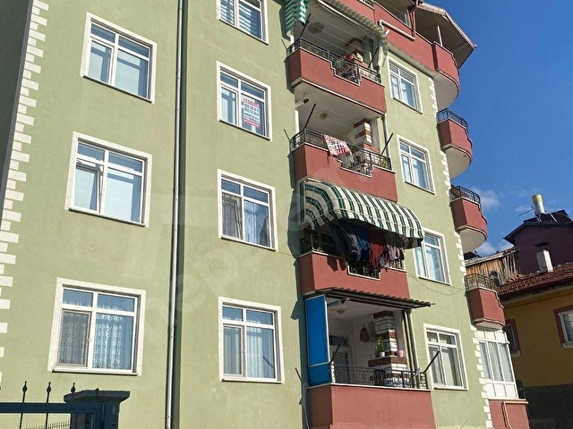 MERTKAY GAYRİMENKULDEN 4+1 SATILIK GENİŞ DAİRE - Görsel 3