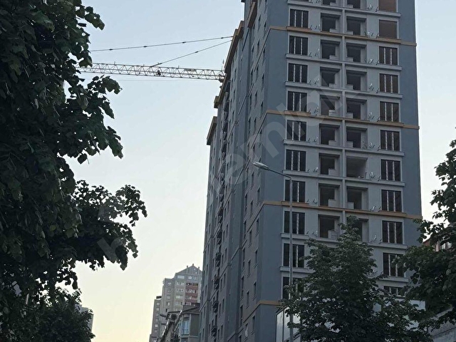 SİTEDE METROYA KOMŞU 3+1 EBEVEYN BANYOLU KÖŞE BAŞI SATILIK DAİRE - Görsel 25